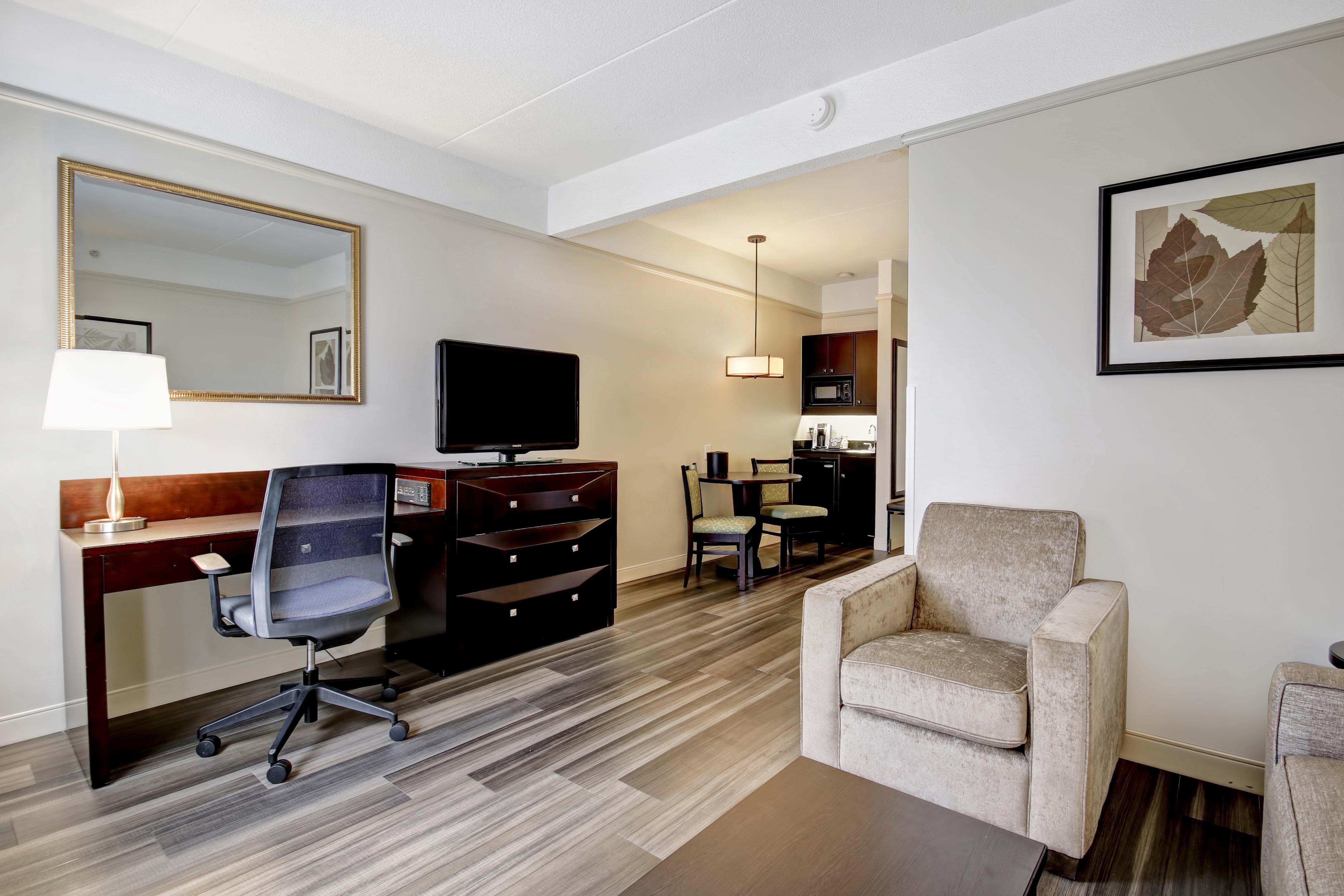 Holiday Inn Windsor - Ambassador Bridge By Ihg Exterior photo