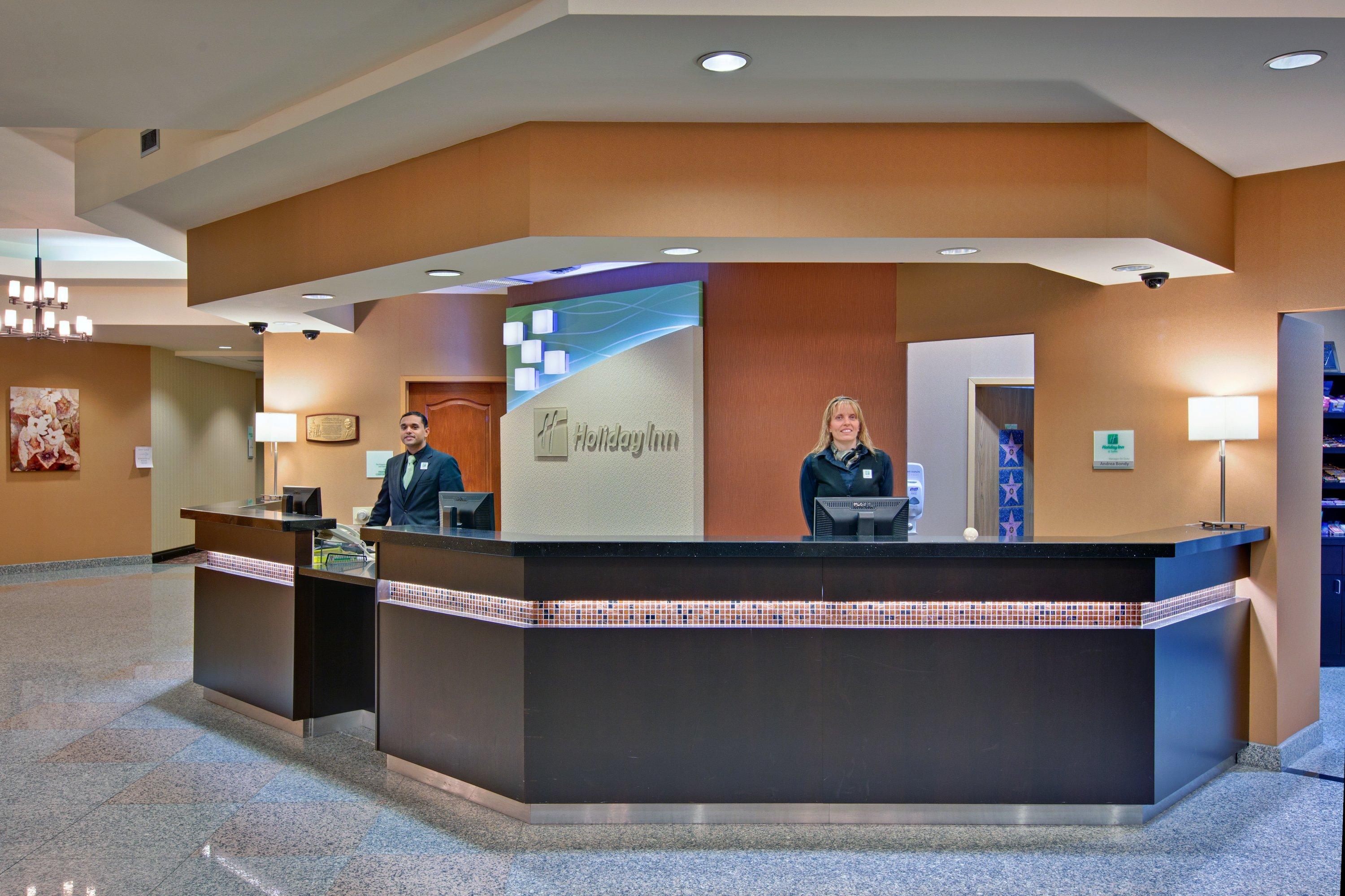 Holiday Inn Windsor - Ambassador Bridge By Ihg Exterior photo